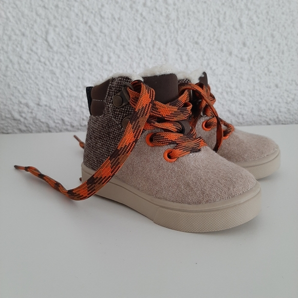 Cat & Jack Toddler Boy Boots | Size 4 | NWOT - Picture 2 of 8